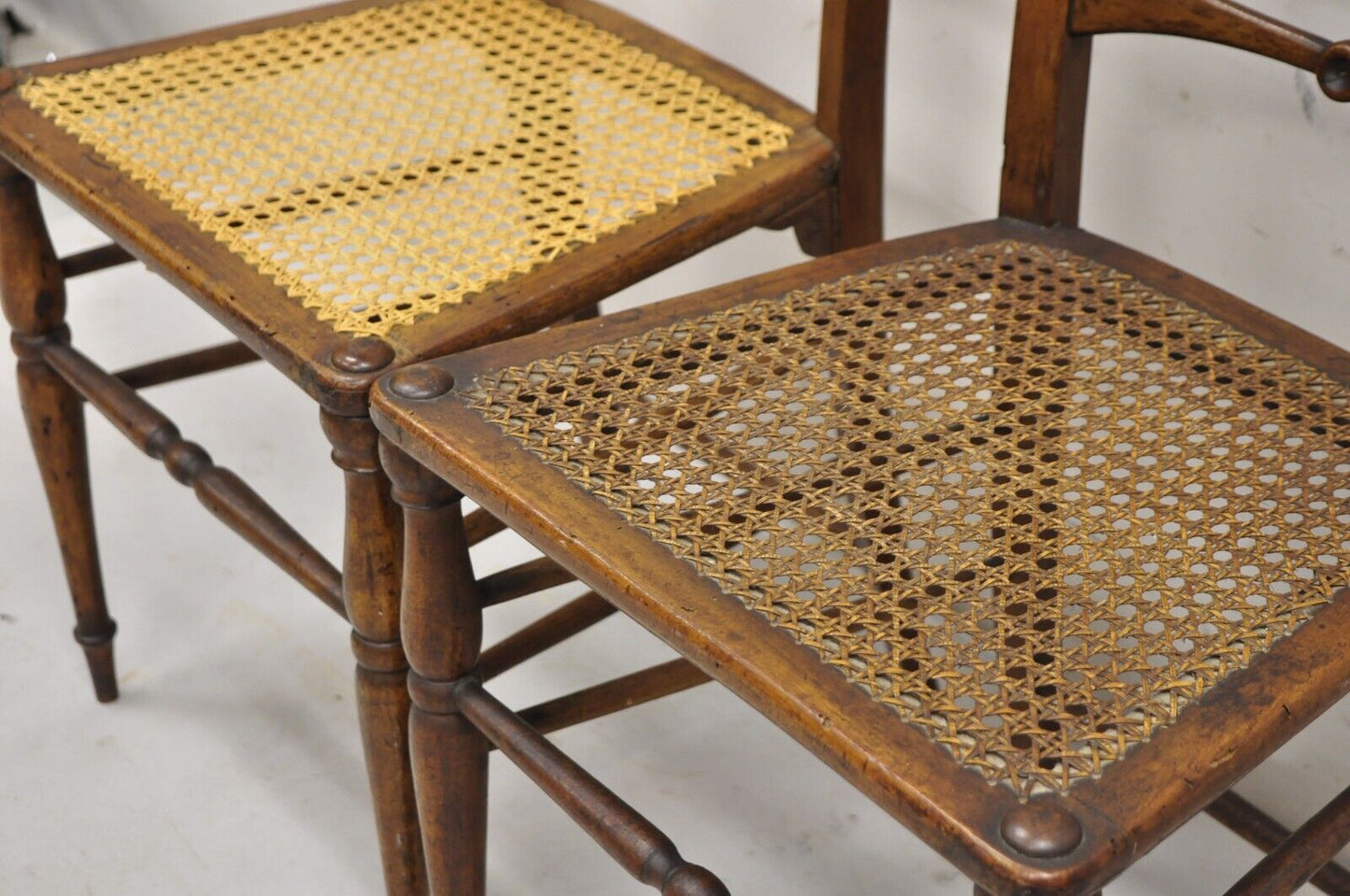 Antique Italian Biedermeier Arts & Crafts Walnut Bowtie Chiavari Side Chair Pair