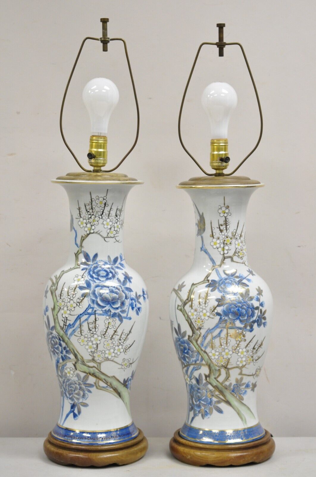 Vintage Chinoiserie Chinese Blue Porcelain Jardiniere Vase Table Lamp - a Pair