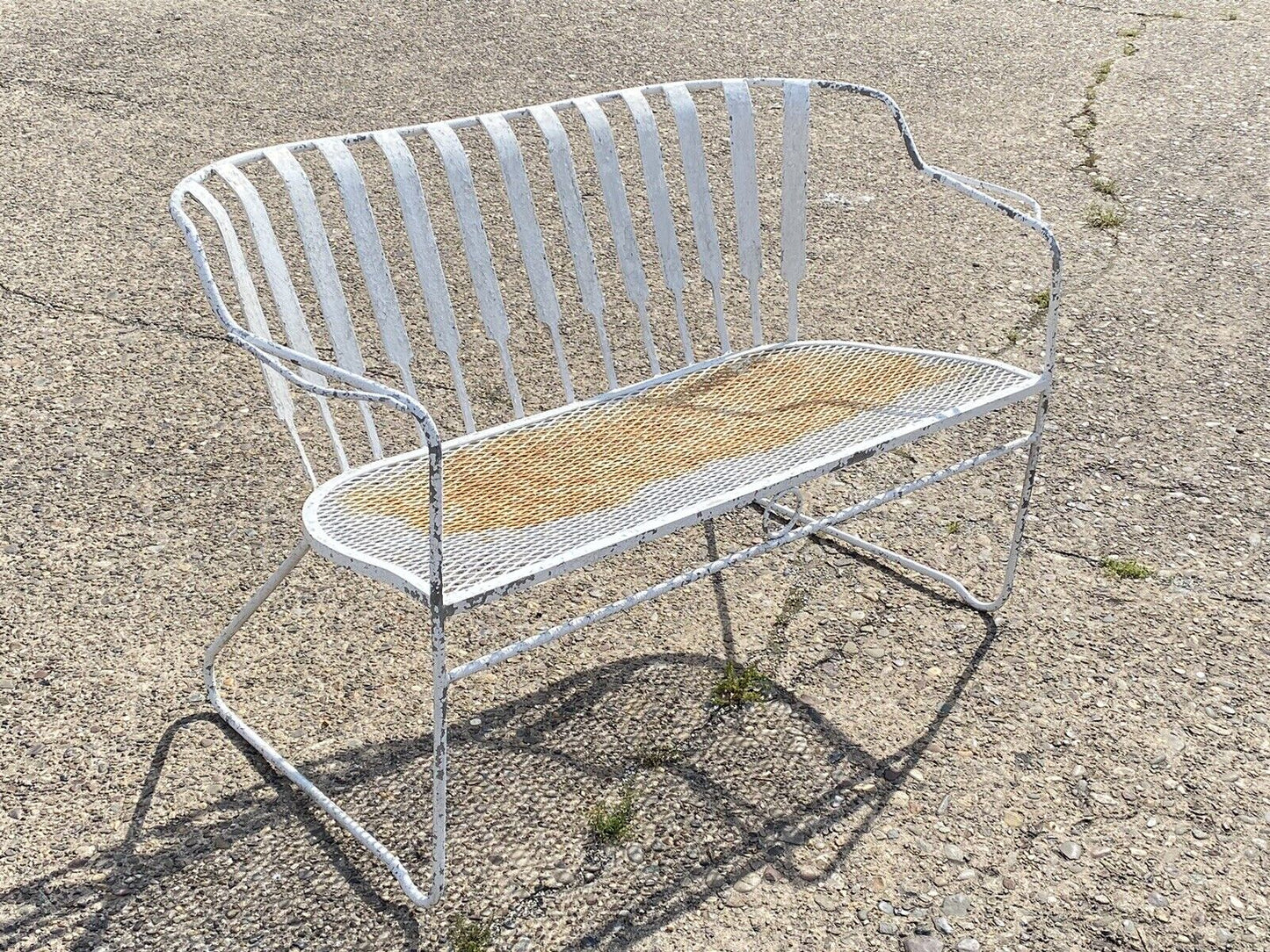 Vtg Mid Century Modern Wrought Iron White Sculptural Garden Patio Loveseat Sofa