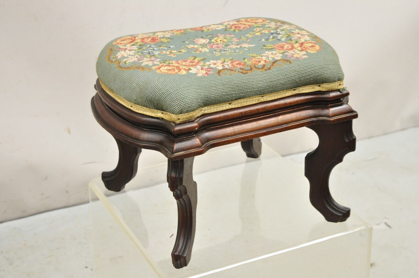 Antique Eastlake Victorian Carved Walnut Floral Needlepoint Footstool Ottoman