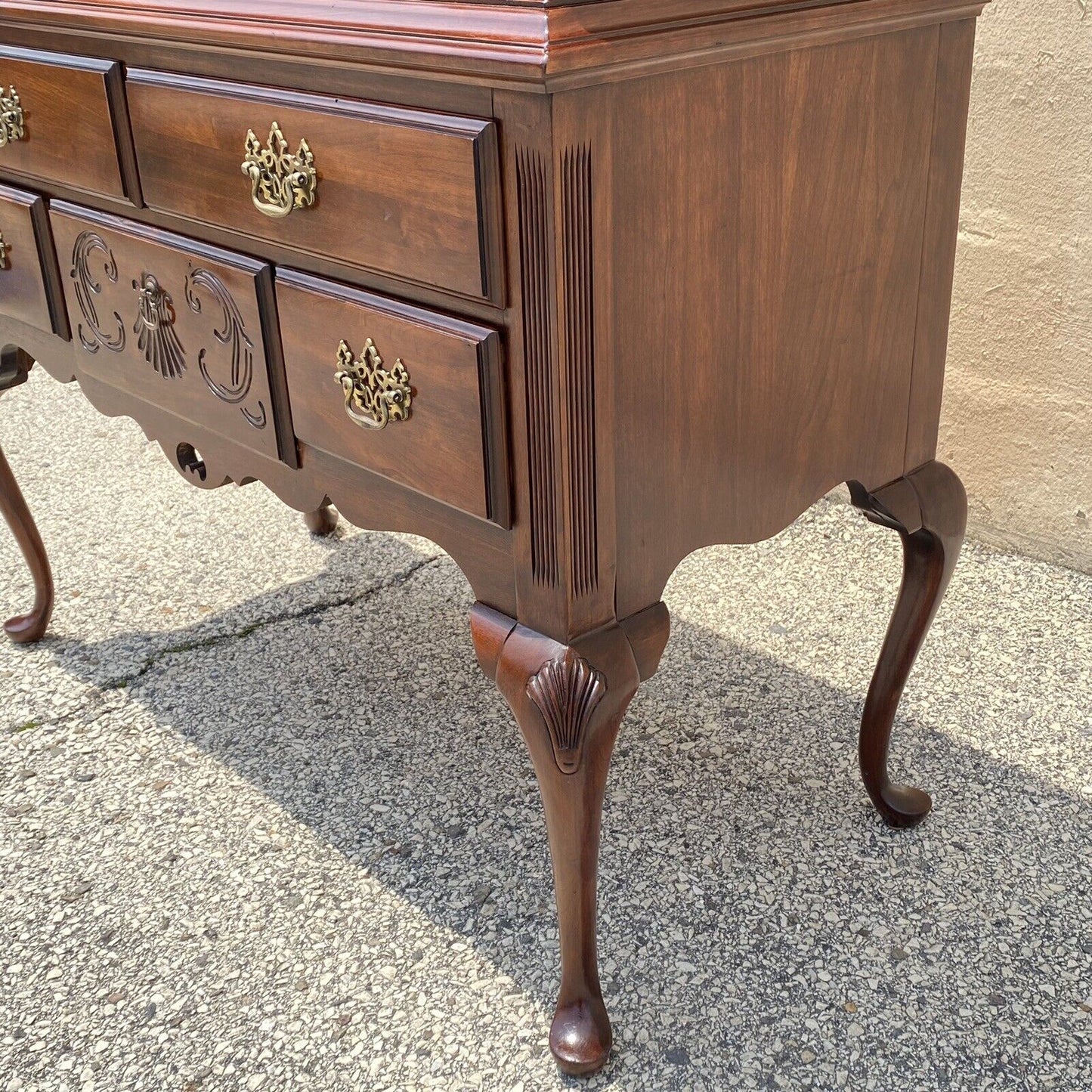 Thomasville Cherry Wood Queen Anne Style Highyboy Tall Chest Dresser