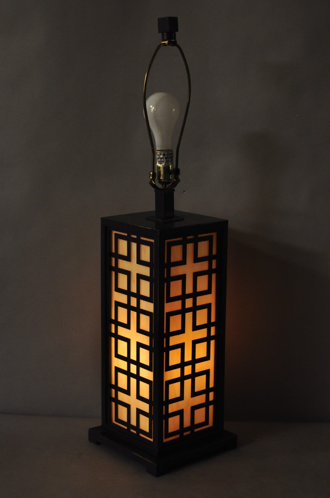 Contemporary Chinoiserie Stained Glass Brushed Metal Fretwork Design Table Lamp
