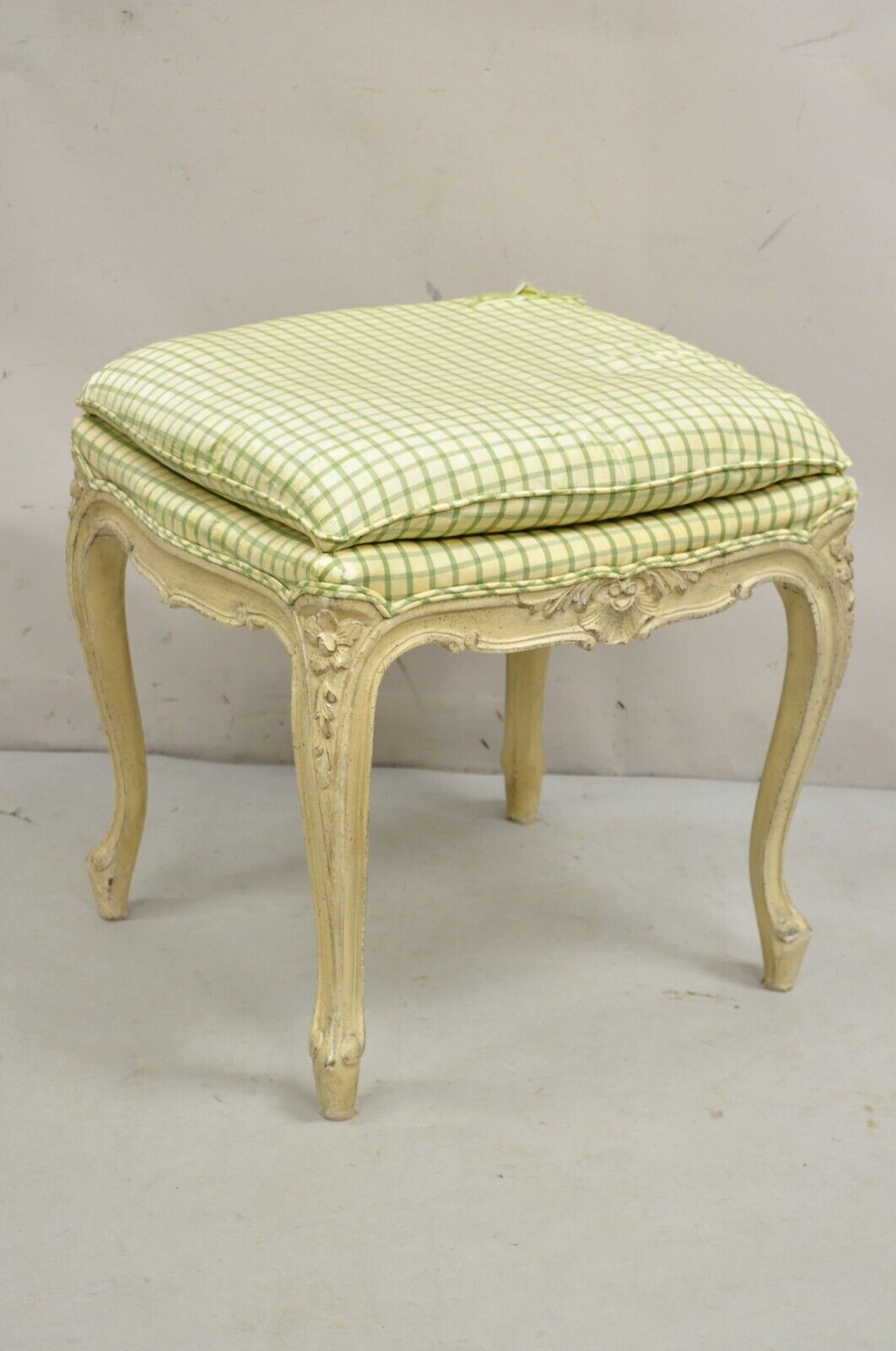 Vintage French Country Louis XV Cream Distress Painted Wood Stool Ottoman
