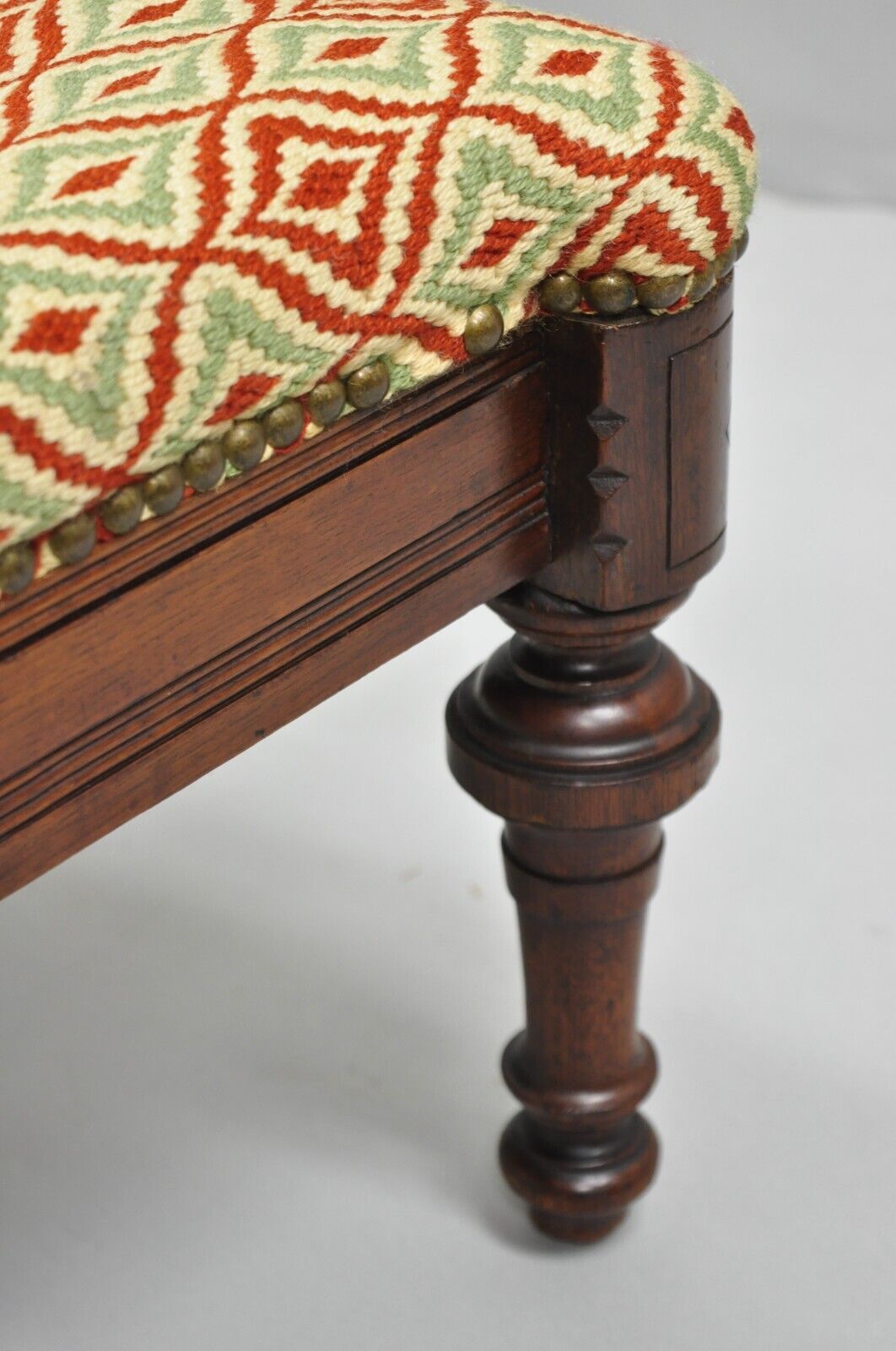 Antique Eastlake Victorian Shapely Footstool Ottoman with Turn Carved Legs