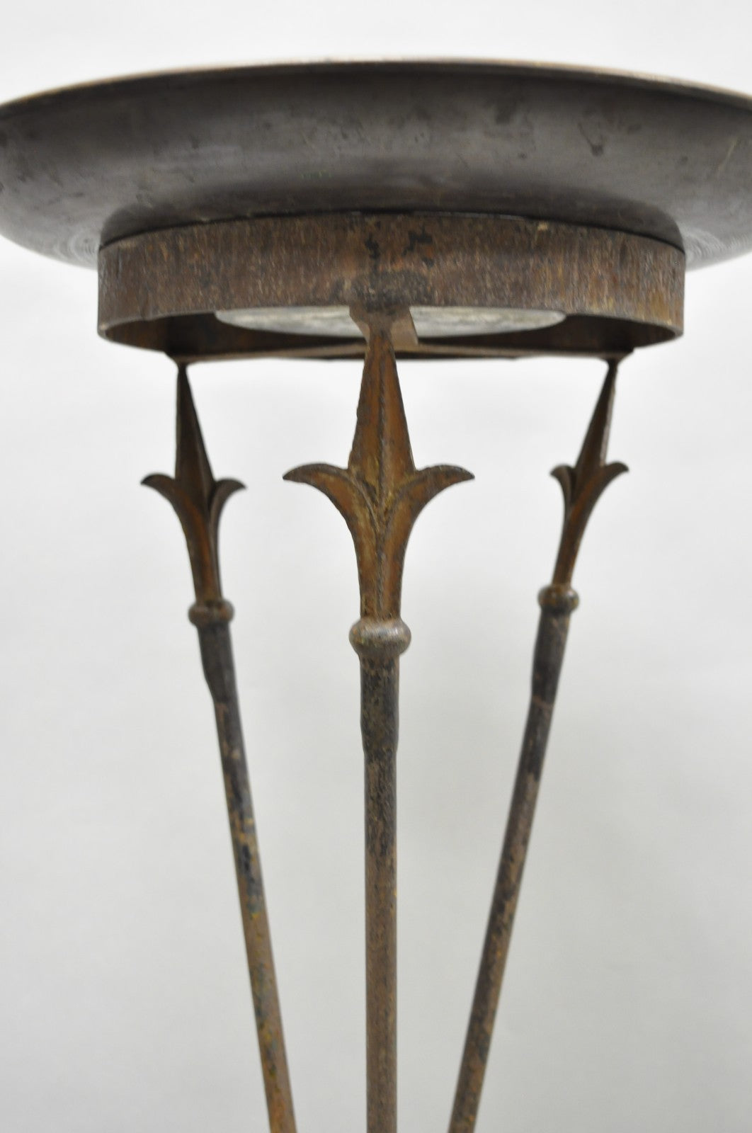 Antique Italian Neoclassical Wrought Iron Arrow Pedestal Tazza Plant Stand