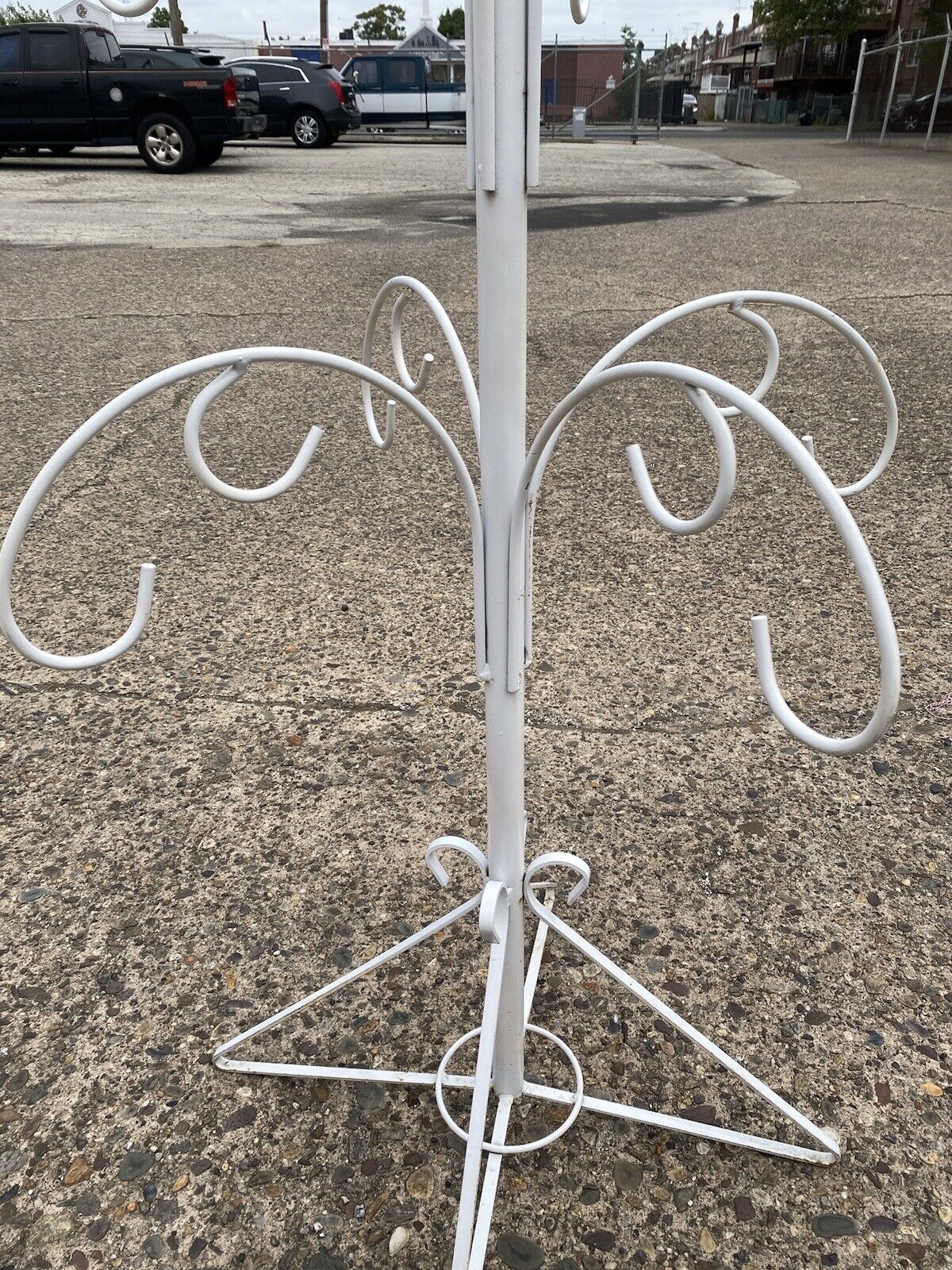 Whimsical 74" Tall White Wrought Iron 16 Hook Garden Ornament Plant Stand Holder
