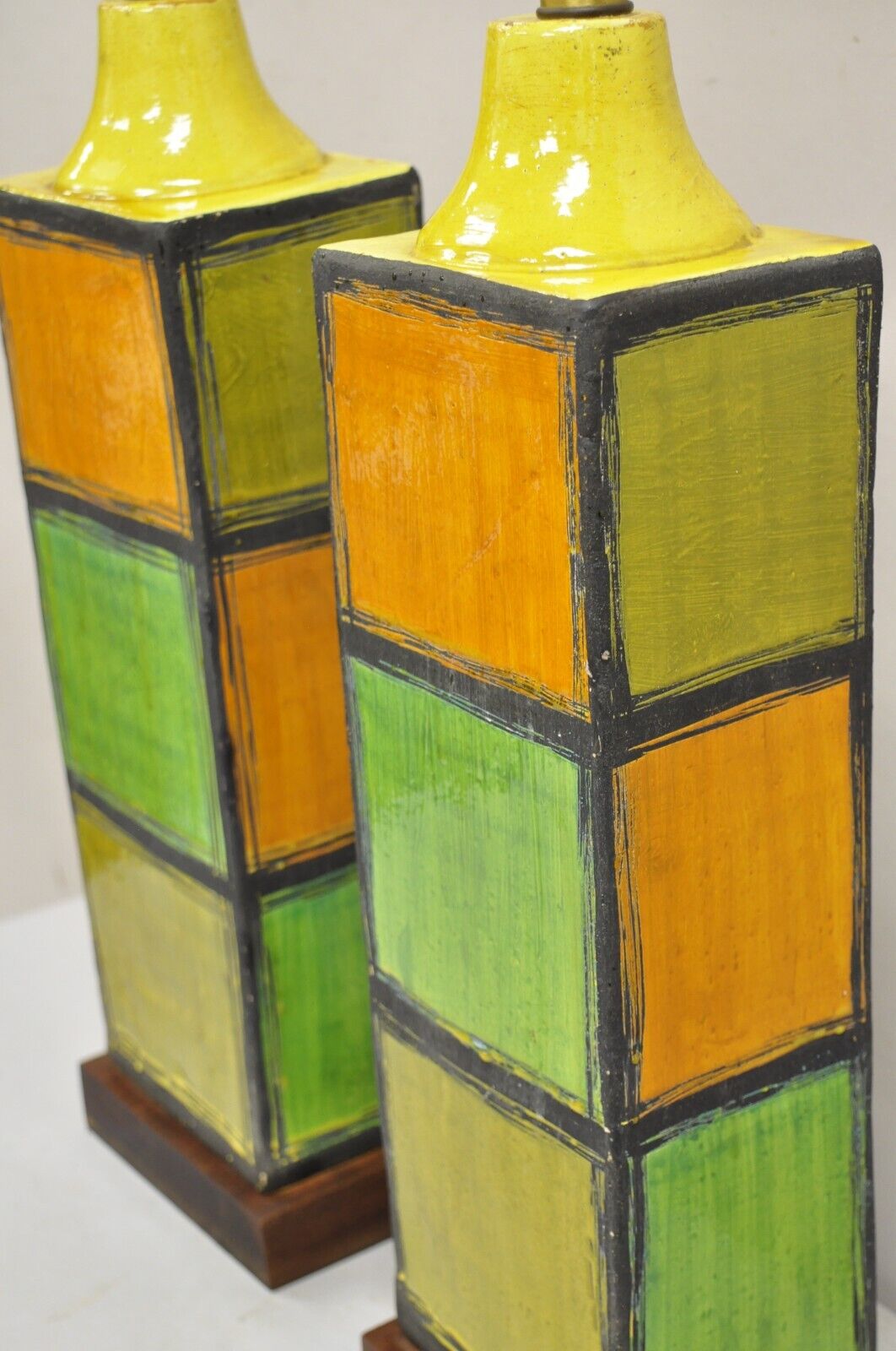 Aldo Londi Bitossi Italy Mid Century Modern Ceramic Square Vase Table Lamp Pair