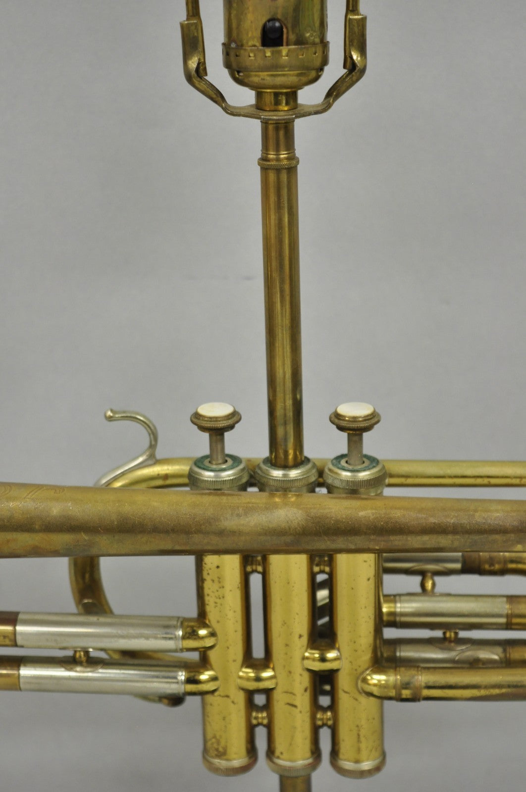 Vintage Hollywood Regency Emperor Brass Trumpet Horn Repurposed Table Lamp
