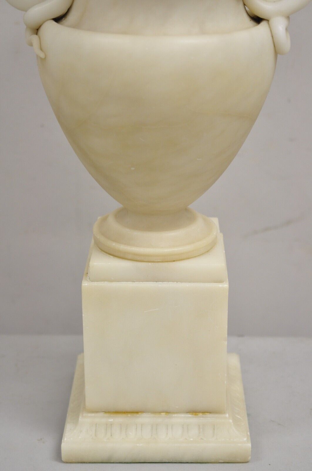 Vintage French Empire Neoclassical Italian Alabaster Marble Urn Table Lamp
