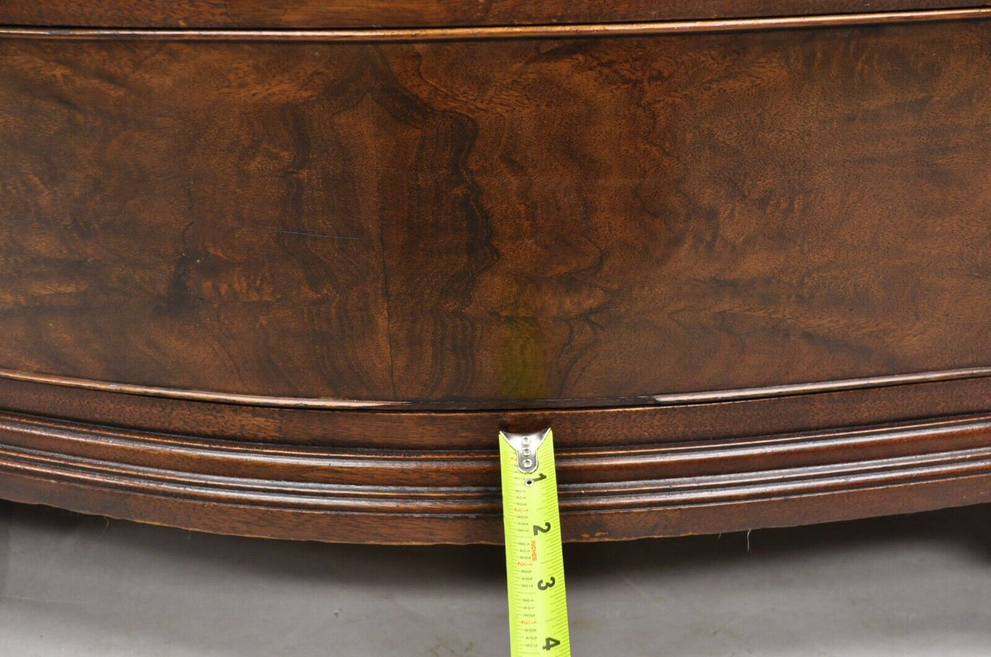 Vintage W&J Sloane Chinese Chippendale Style Mahogany Serpentine Dresser Chest