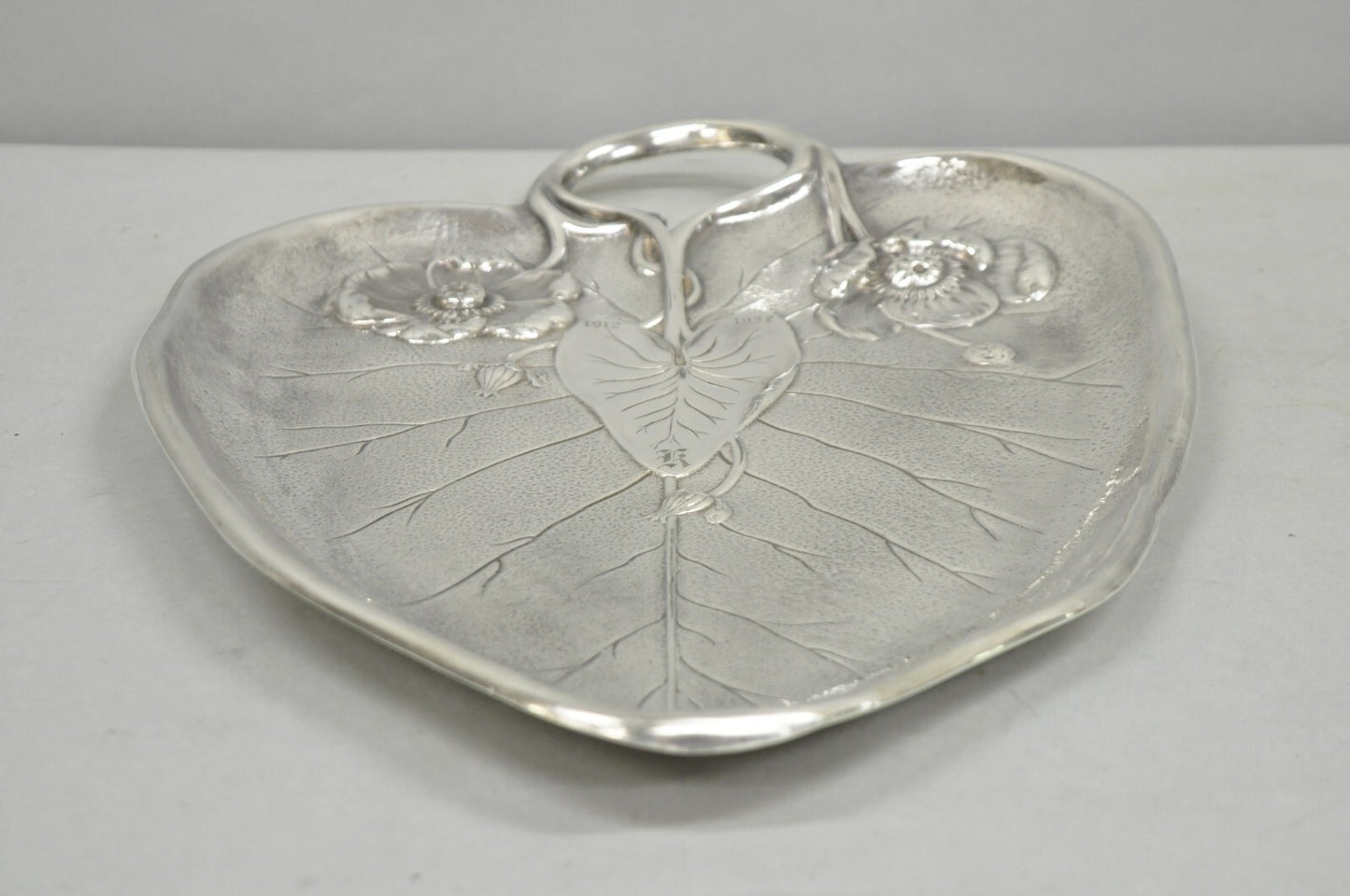 Antique Reed & Barton Art Nouveau Deco Lily Pad Leaf 20" Trinket Dish Bar Tray