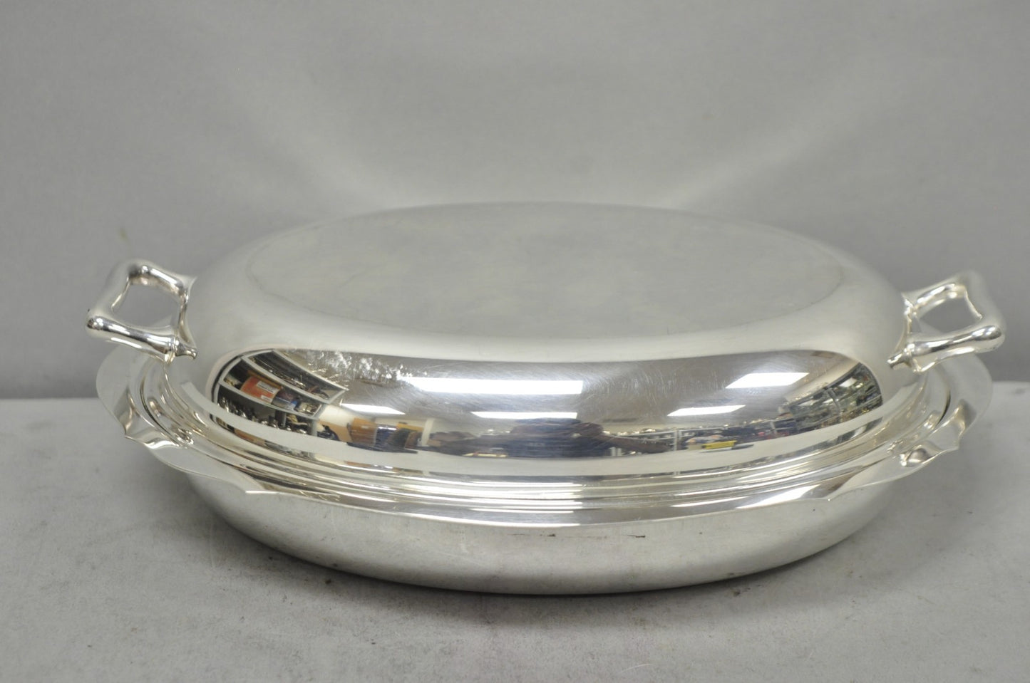 Vintage Towle 4046 Silver Plated Oval Covered Vegetable Serving Dish Platter