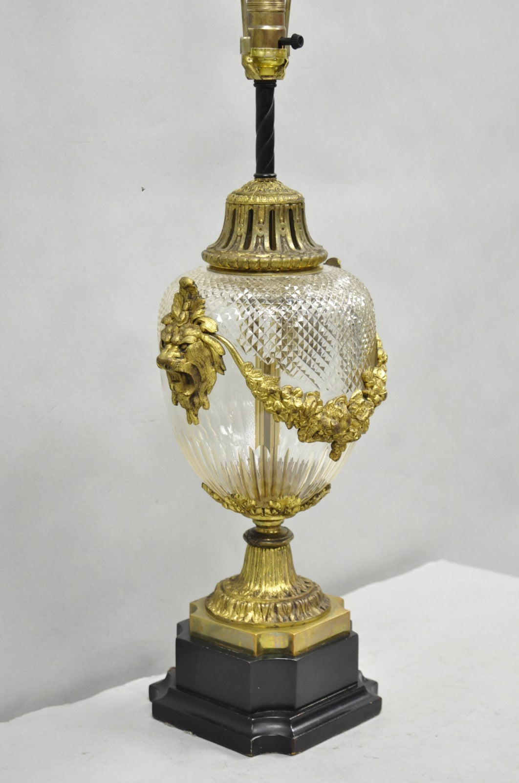 Antique French Neoclassical Bronze Lion Ormolu Diamond Cut Glass Urn Table Lamp