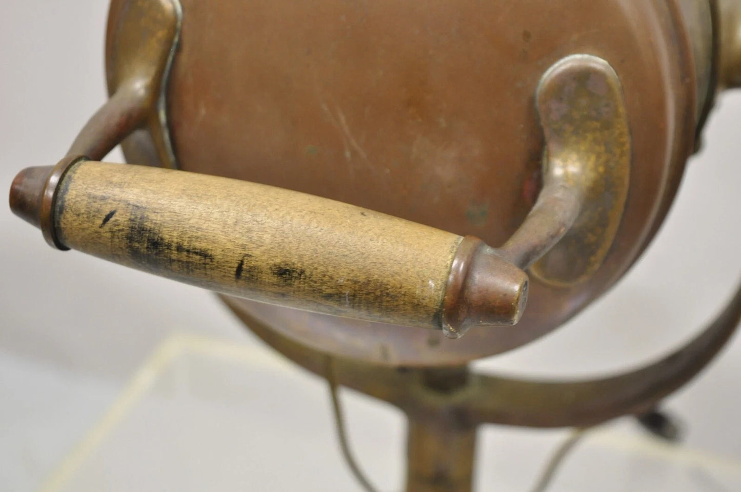 Antique "The Neverout" Searchlight Projector Brass Rose Mfg Maritime Table Lamp