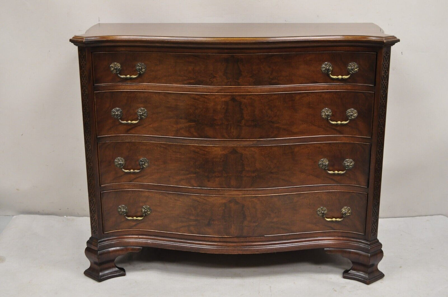Vintage W&J Sloane Chinese Chippendale Style Mahogany Serpentine Dresser Chest