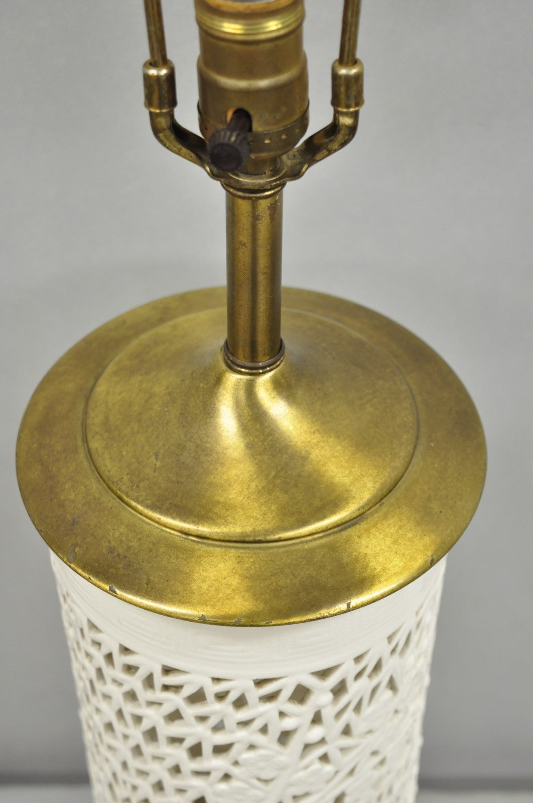 Vintage Chinoiserie White Porcelain Fretwork Cherry Blossom Tree Table Lamp