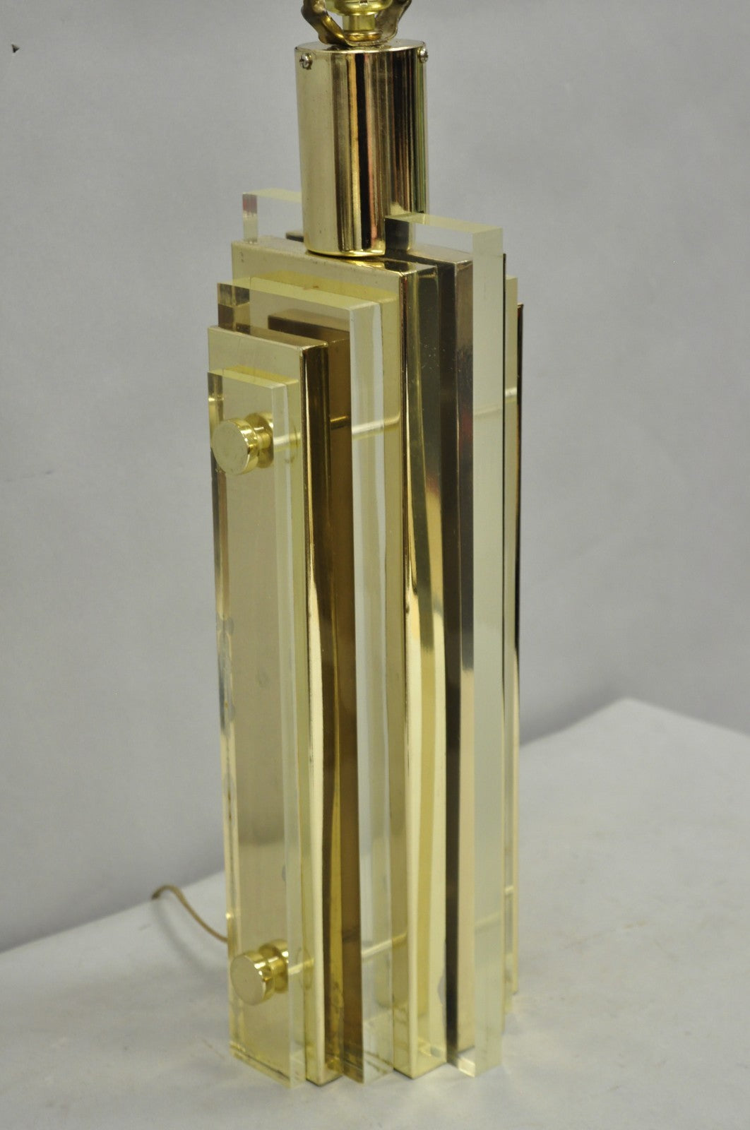 Vintage Mid Century Modern Lucite & Brass Cityscape Skyscraper Table Lamp