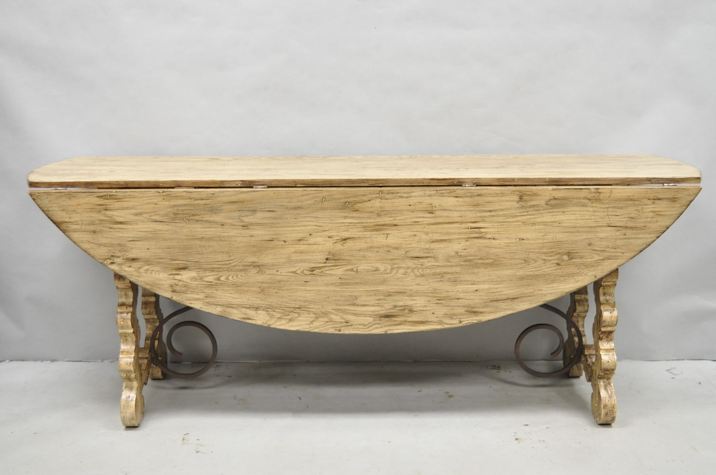 French Country Style Oval Drop Leaf Farmhouse Pine Woodgrain Dining Room Table