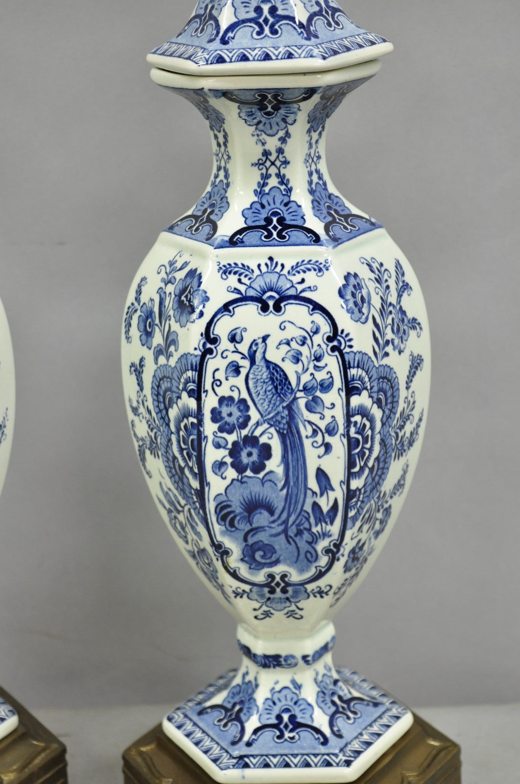 Vintage Chinoiserie Blue & White Porcelain Urn Bird Painted Table Lamps - a Pair