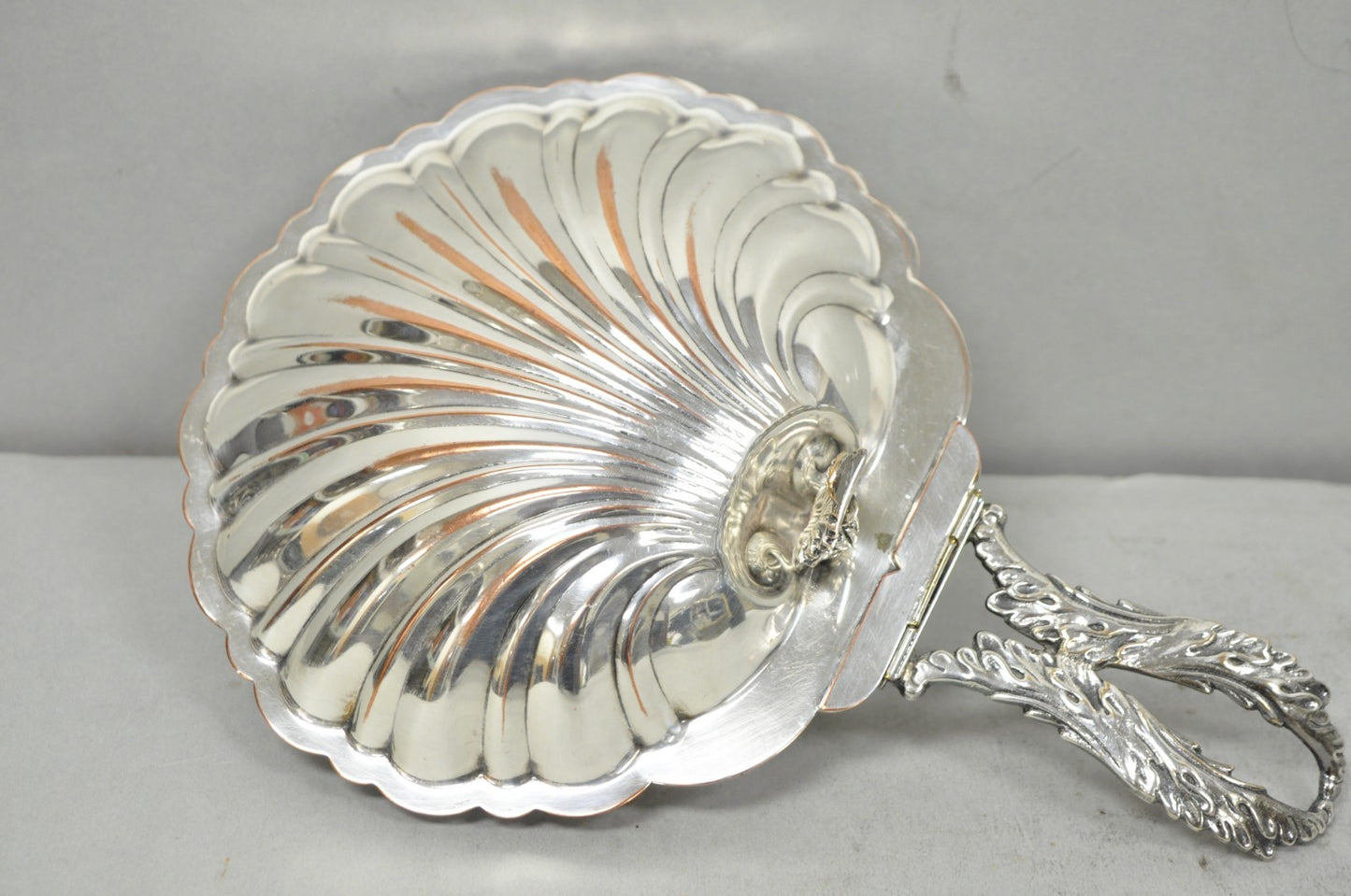 Antique English Regency Silver Plated Clam Shell Table Butler Serving Dish
