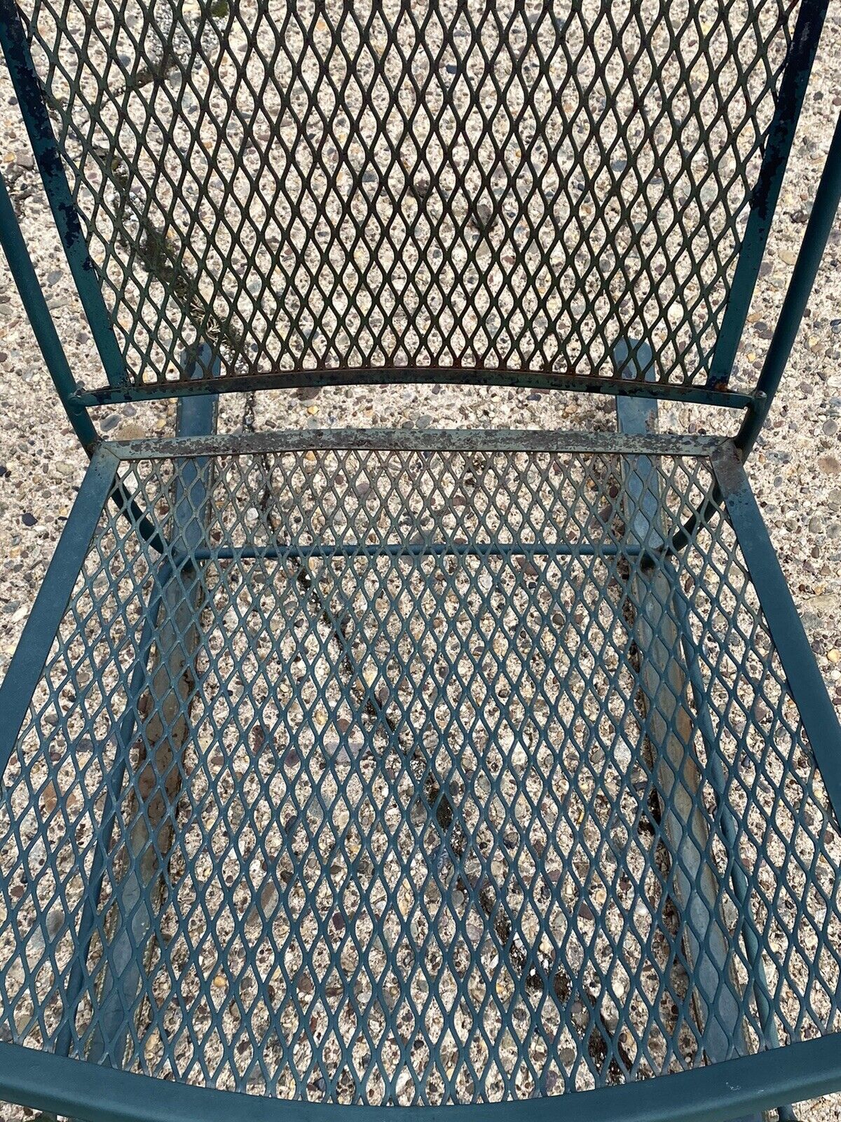 Vintage Wrought Iron Victorian Style Green Garden Patio Rocker Rocking Chair