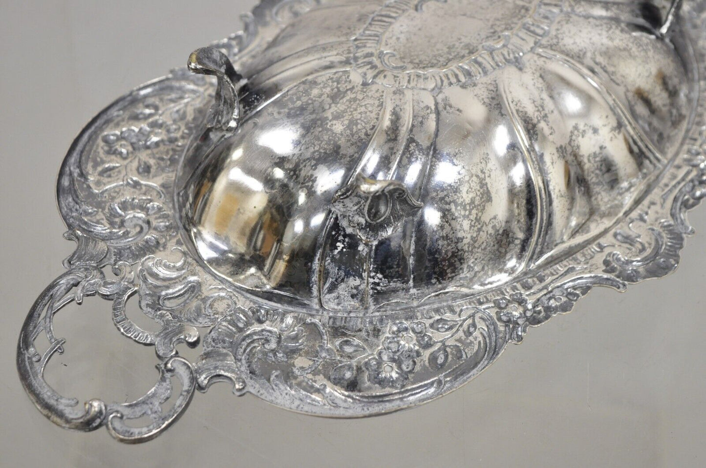 Vintage English Victorian Floral Repousse Ornate Twin Handle Footed Dish Bowl