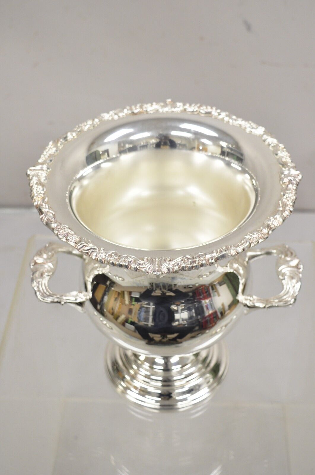 Sheridan Victorian Bulbous Silver Plated Champagne Chiller Ice Bucket Engraved