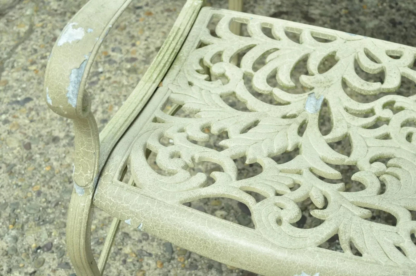 Cast Aluminum Leafy Scroll Outdoor Patio Dining Arm Chairs - Set of 4