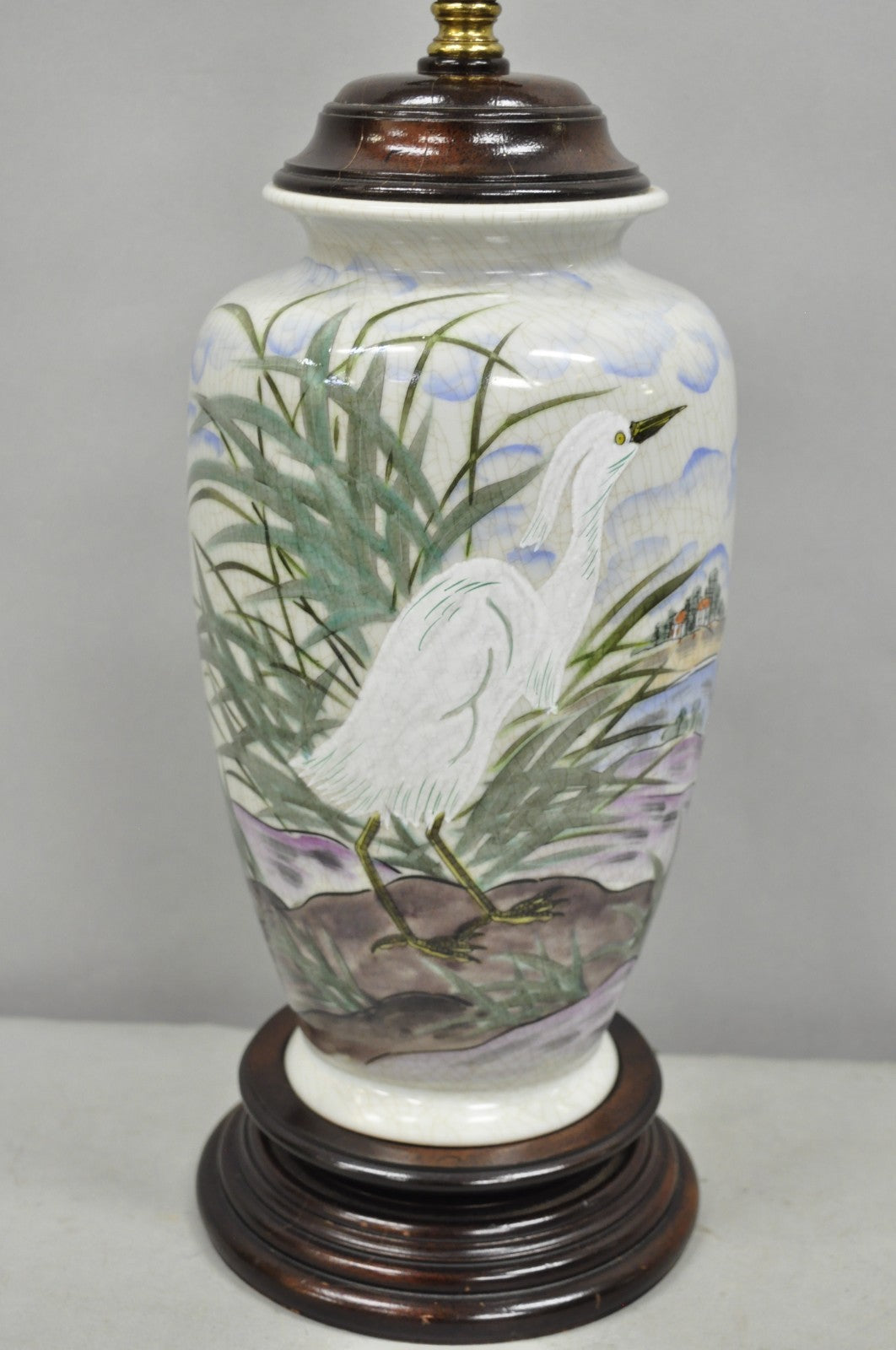 Vintage Chinoiserie Chinese Porcelain Jardiniere Table Lamp w Painted Crane Bird