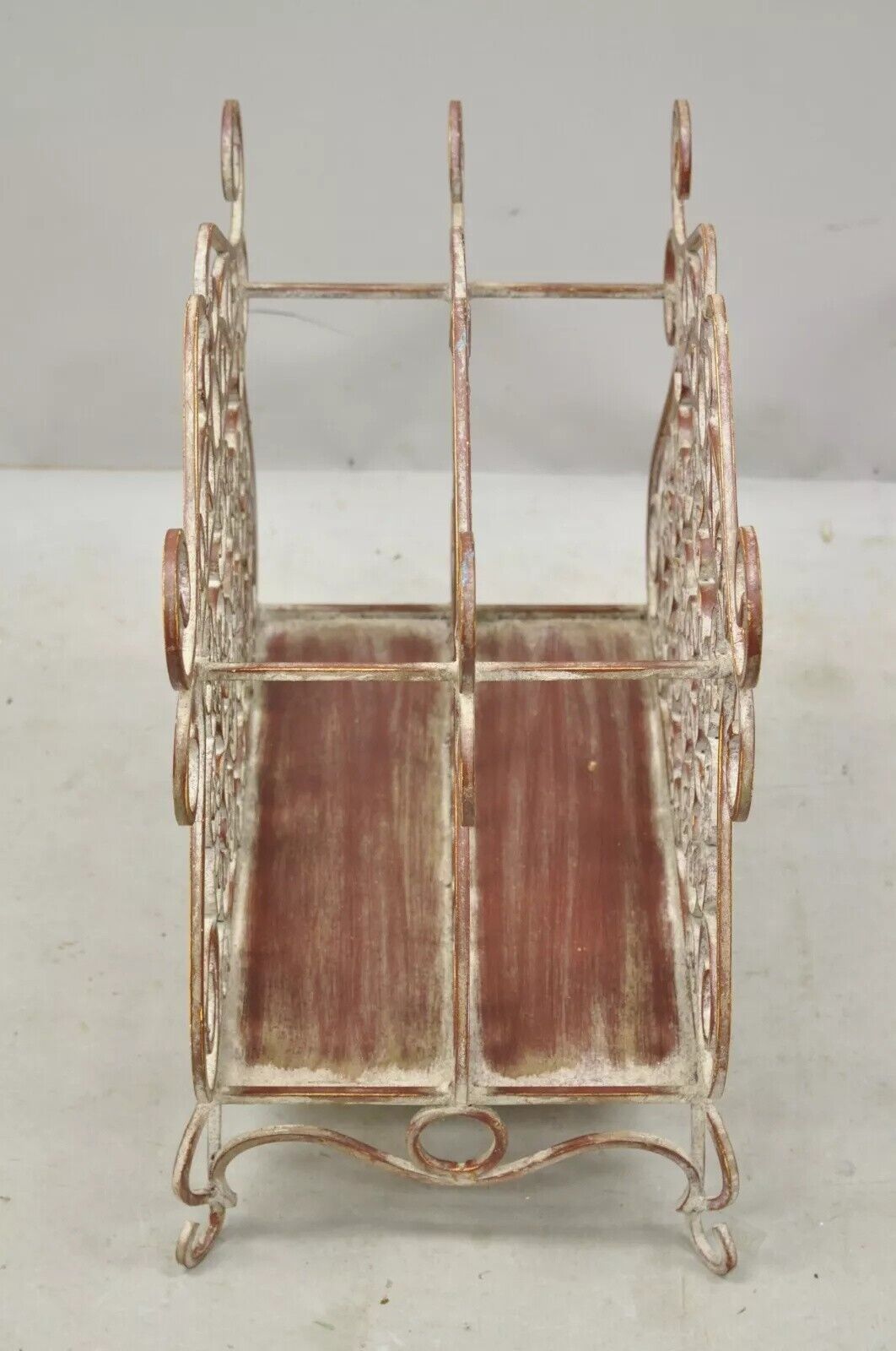 French Country Style Wrought Iron Red Lattice and Flower Bouquet Magazine Rack