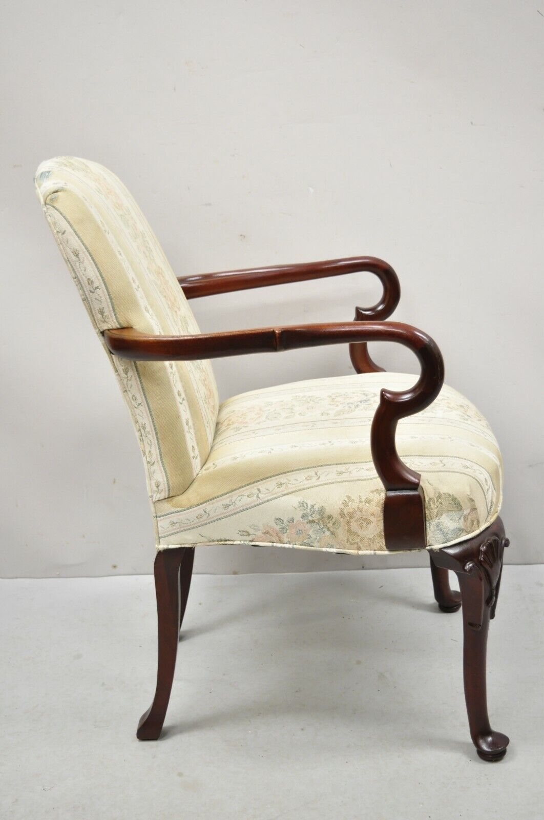 Vintage Pennsylvania House Queen Anne Style Upholstered Gooseneck Arm Chair