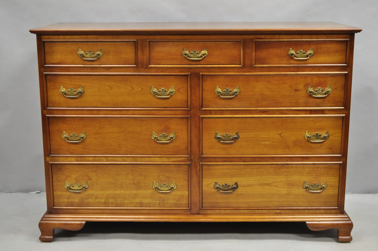 Vintage L&JG Stickley Cherry Wood Chippendale Style 9 Drawer Credenza Dresser