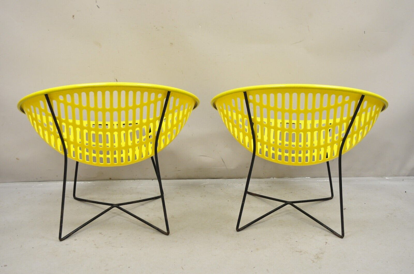 Pair Vintage Fabiano & Panzini Motel Solair Yellow Iron and Plastic Lounge Chair