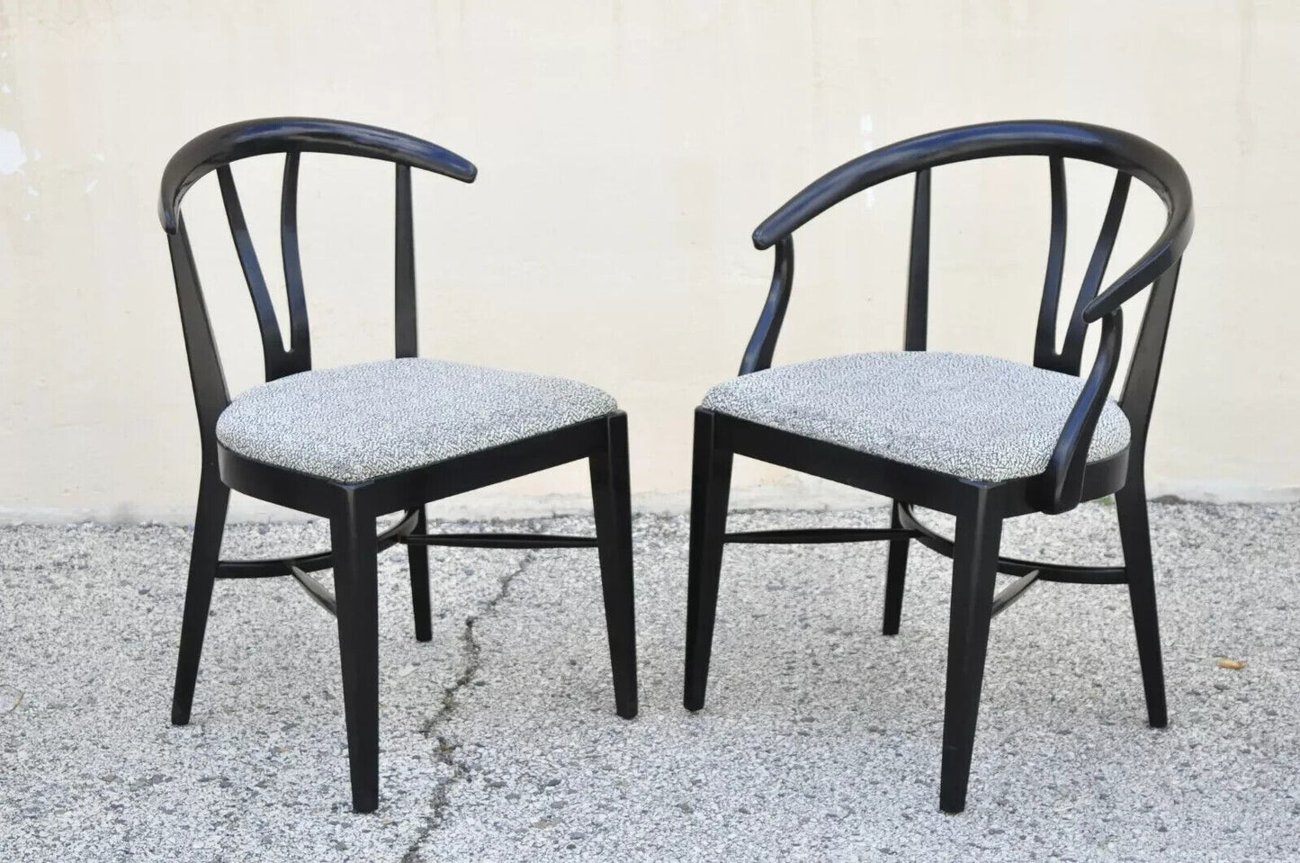 Mid Century Modern Black Lacquer Wishbone Dining Chairs by Blowing Rock Set of 6