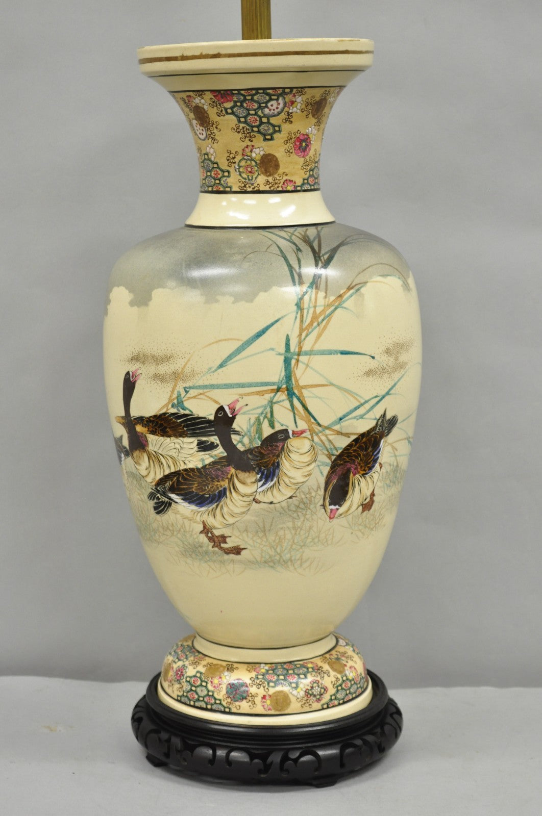 Antique Oriental Oversized Porcelain Satsuma Vase Japanese Table Lamp w/ Geese