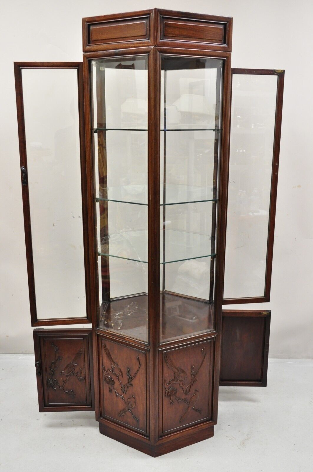 Vtg Oriental Chinoiserie Asian Mahogany Hexagonal Lighted Display Curio Cabinet
