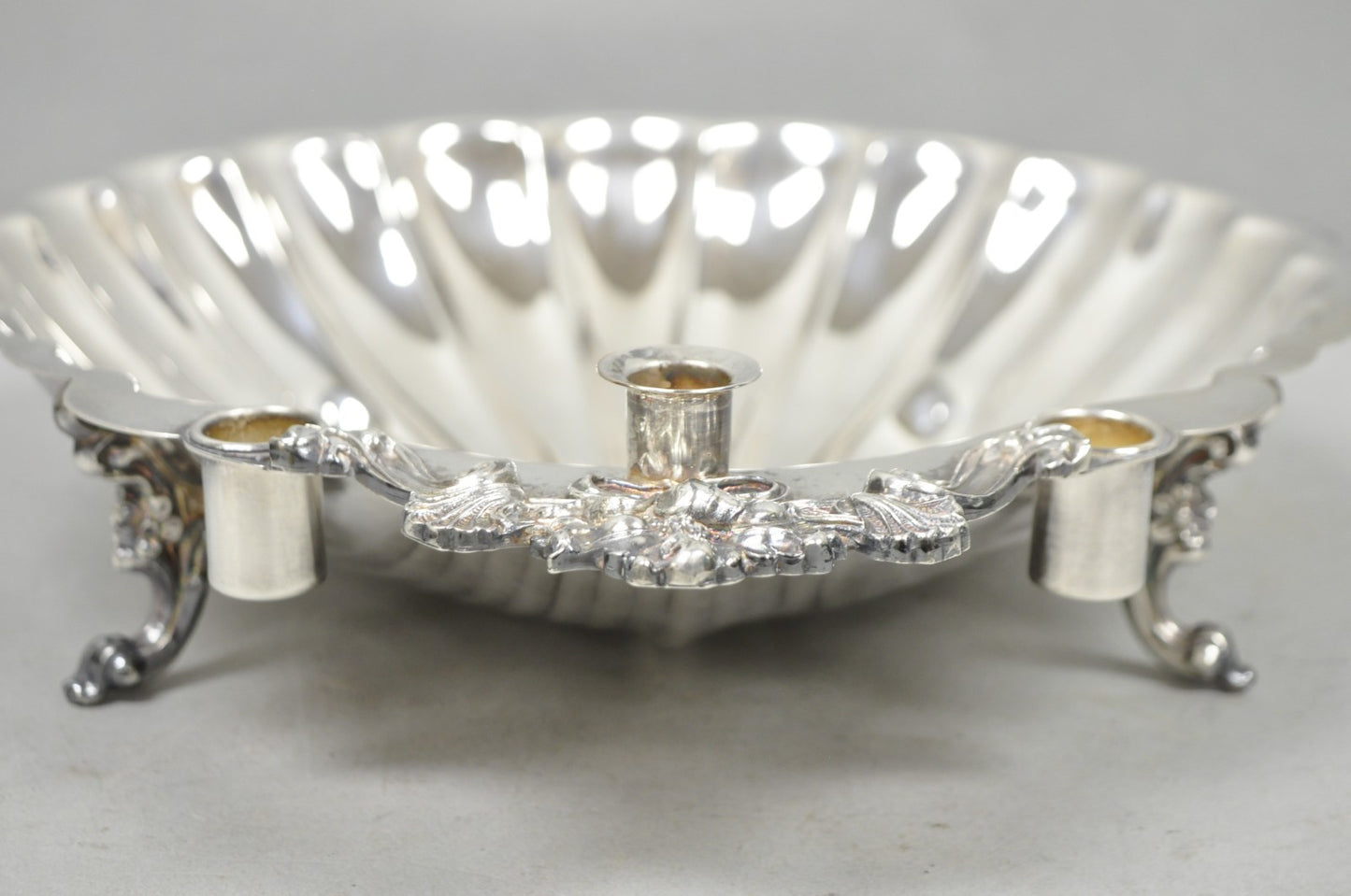 Vintage Sheffield Silver Co. Clam Shell Silver Plated Footed Serving Dish