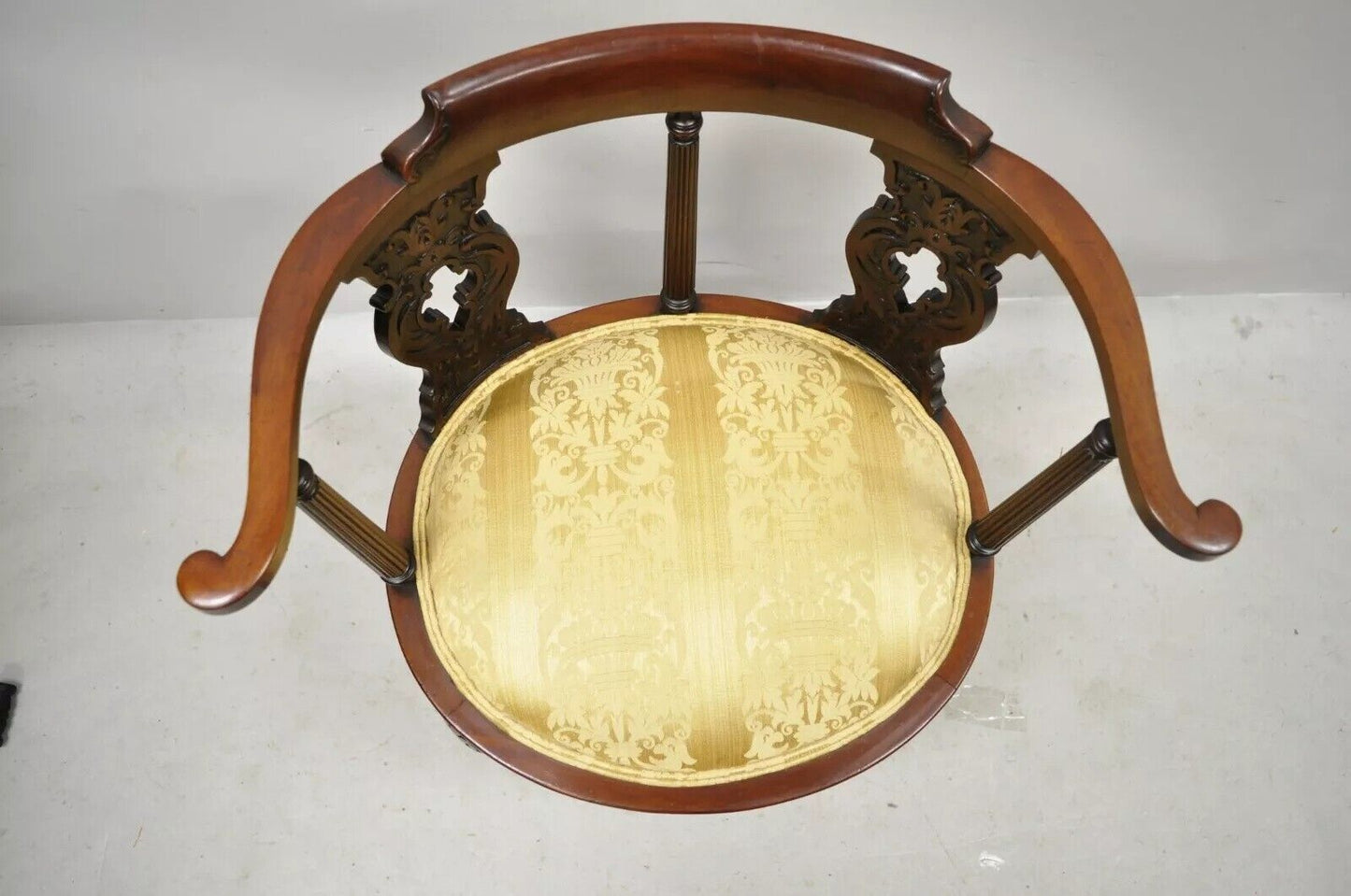 Antique Victorian French Style Mahogany Vanity Accent Side Chair with Round Seat