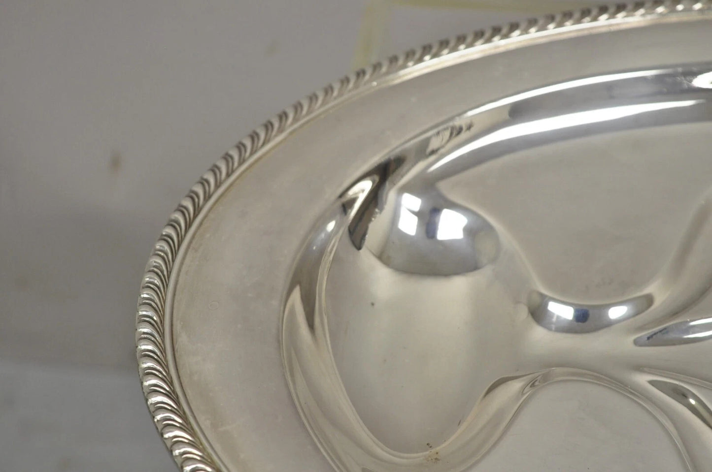 Vintage WM Rogers Regency Style Silver Plated 18" Oval Footed Meat Tray Platter