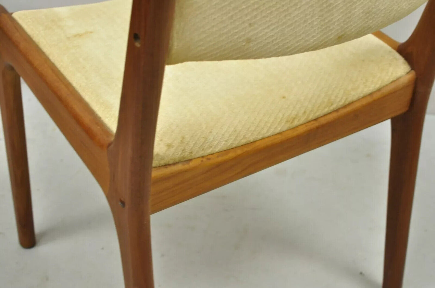 Vintage Mid Century Modern Danish Style Teak Wood Dining Chair by Sun Furniture