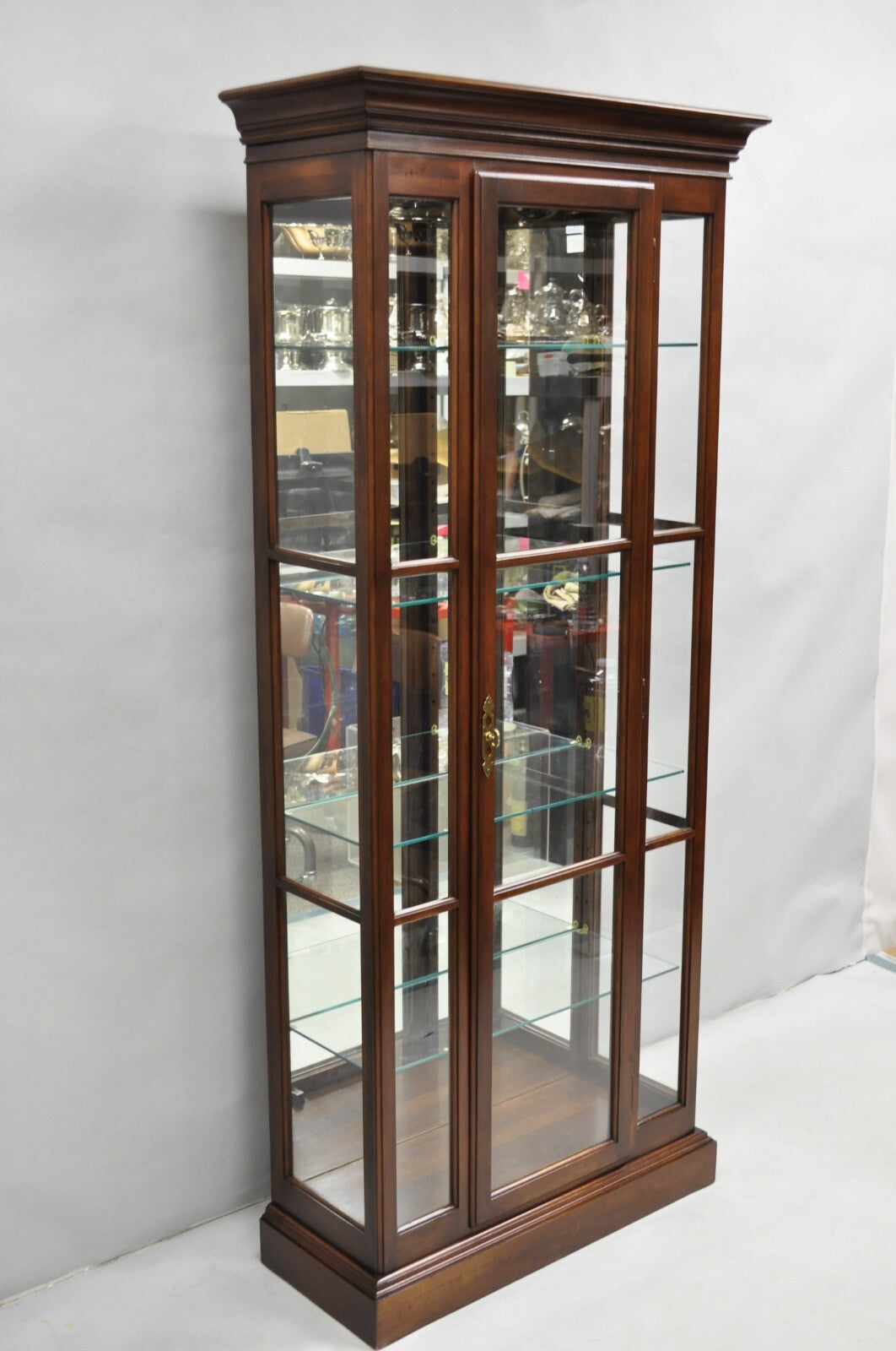 Vintage Ethan Allen Georgian Court Cherry Wood Lighted Curio Display Cabinet