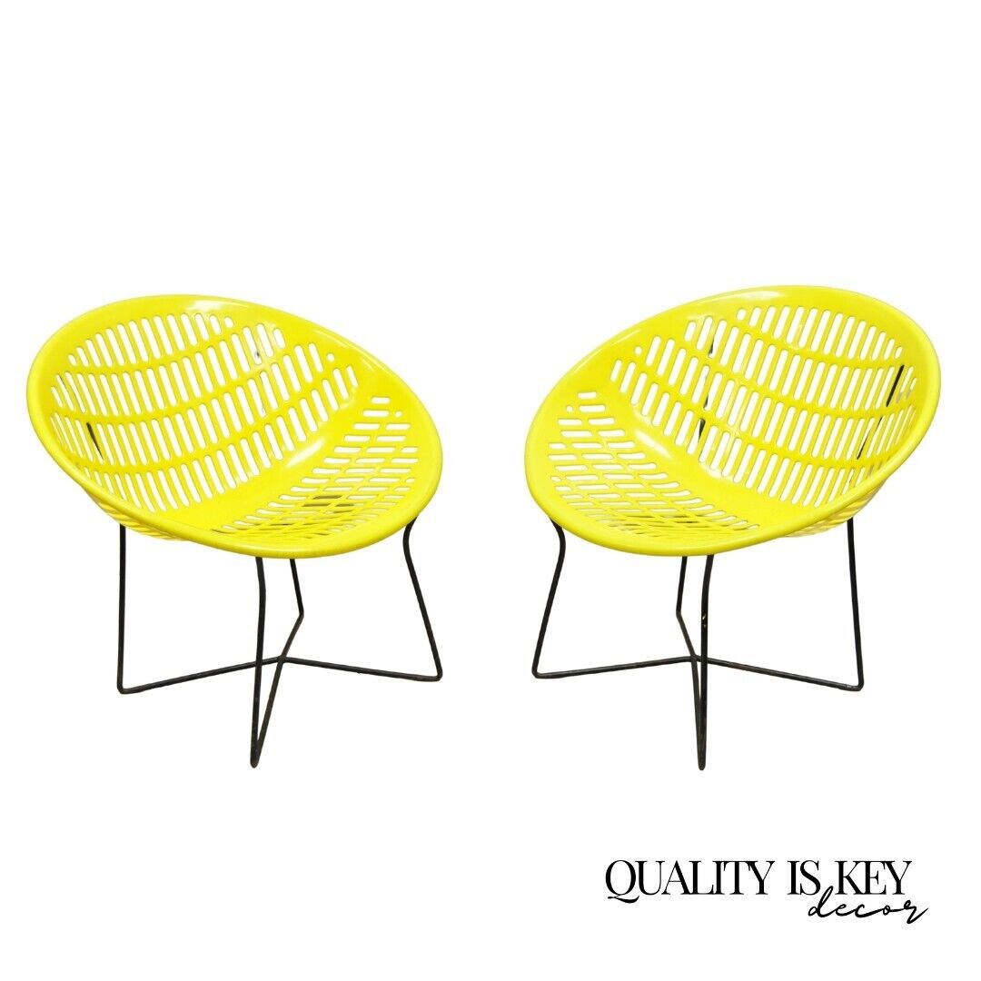 Pair Vintage Fabiano & Panzini Motel Solair Yellow Iron and Plastic Lounge Chair