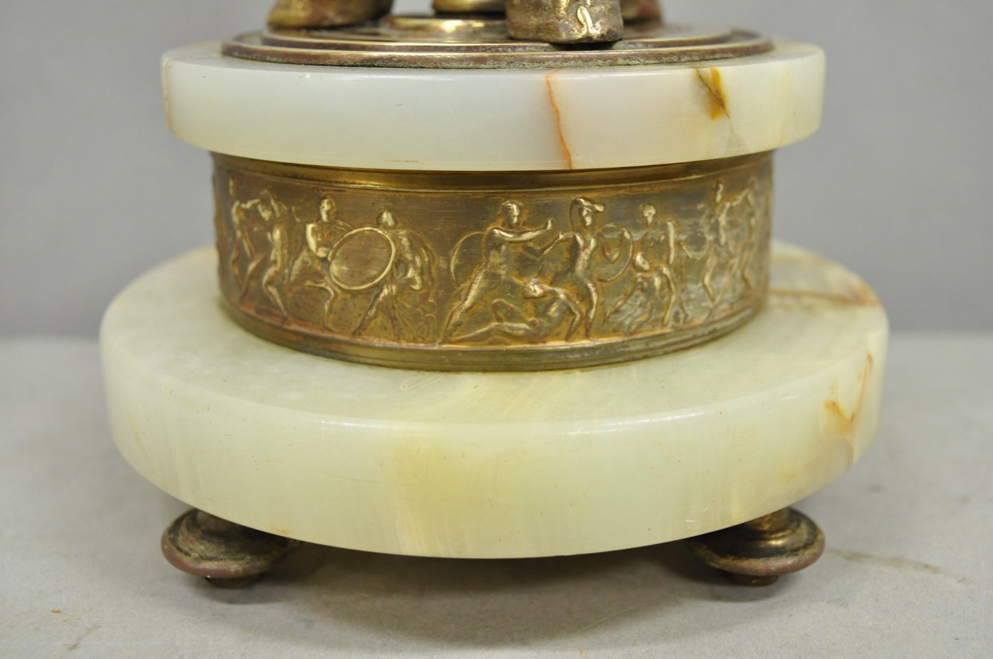 Antique French Neoclassical Louis XV Onyx Urn Figural Bronze Cherub Table Lamp