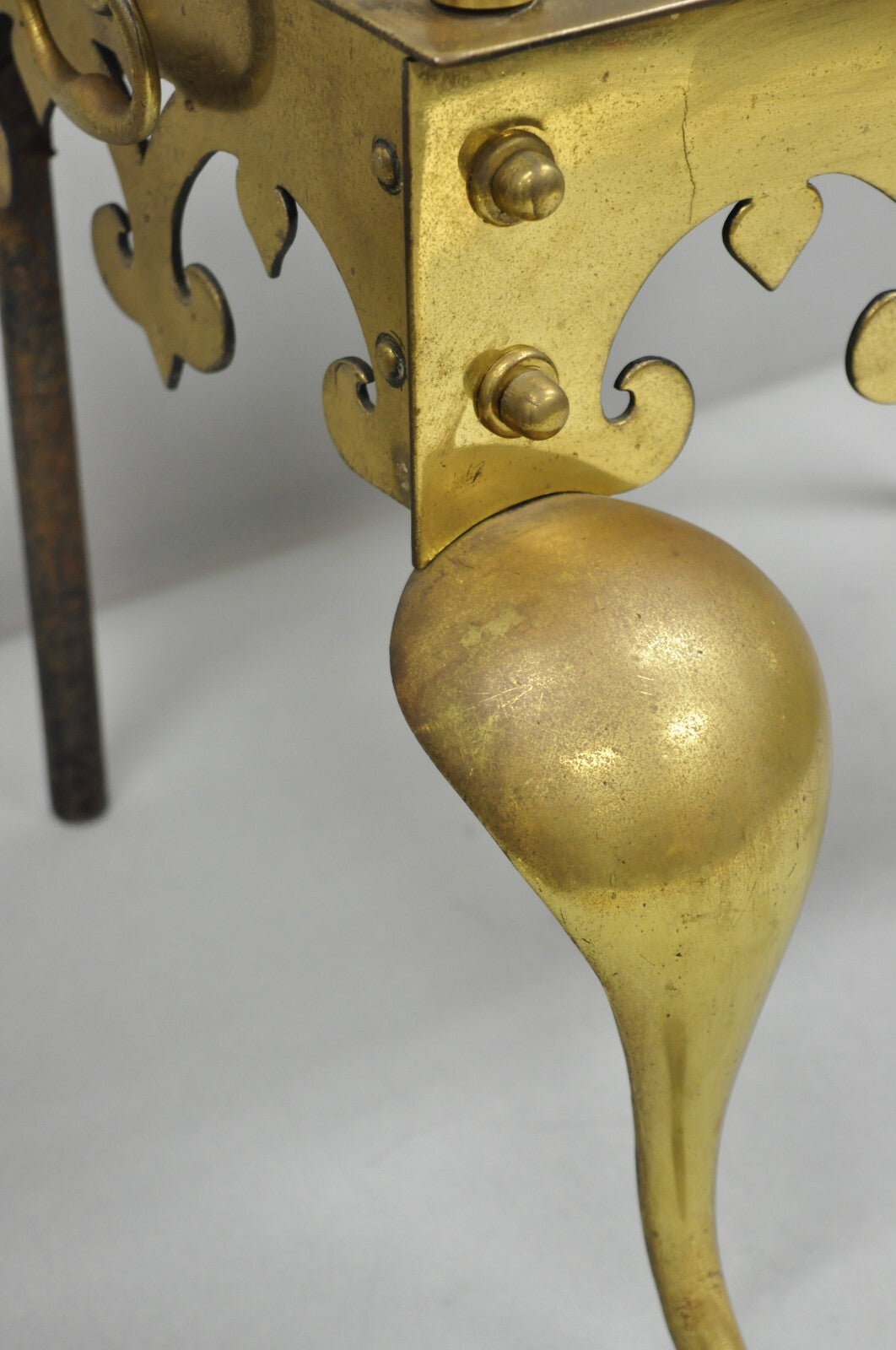 Antique English Victorian Brass Cabriole Leg Fireplace Hearth Footman Trivet