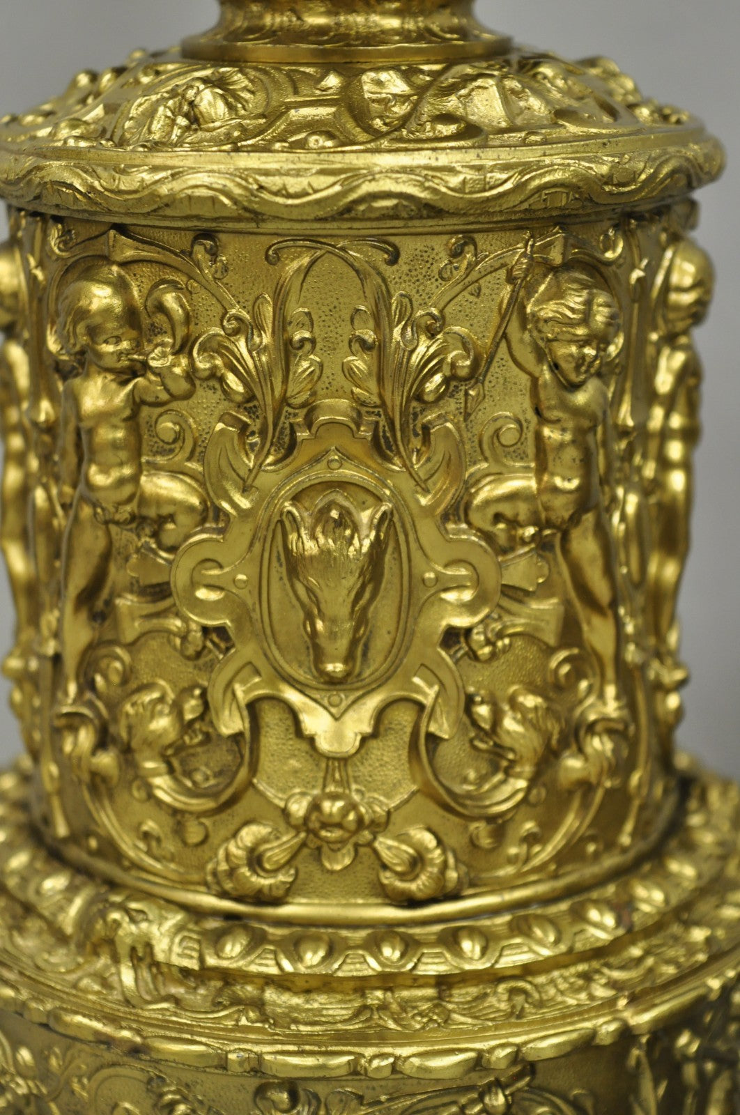 Antique French Neoclassical Figural Brass Repousse Cherub Lion Table Lamp - Pair