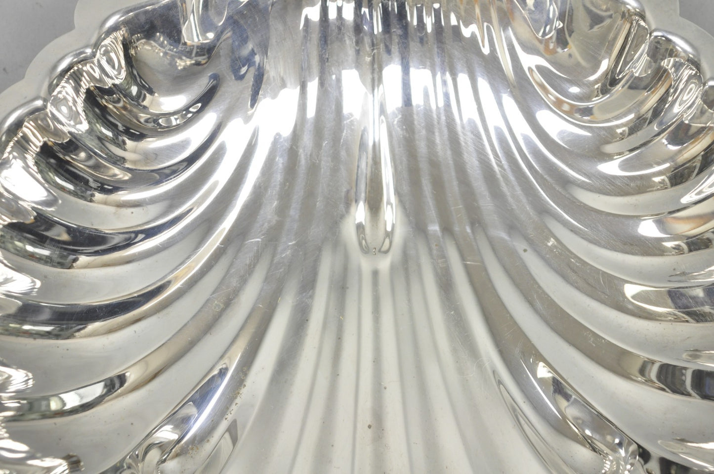 Vintage Sheffield Silver Co. Clam Shell Silver Plated Footed Serving Dish