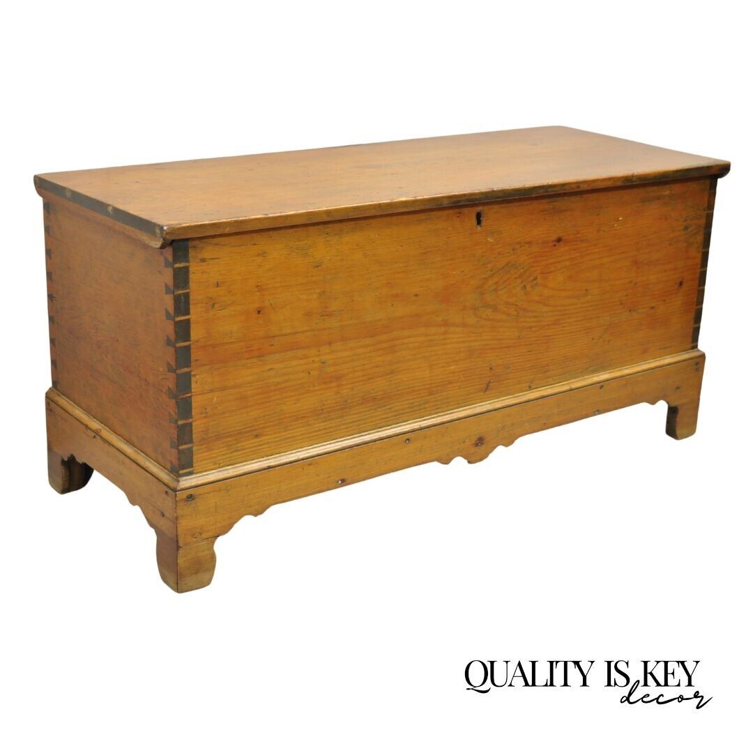 Antique 19th C Chestnut Dovetailed Primitive Wooden Storage Blanket Chest Trunk
