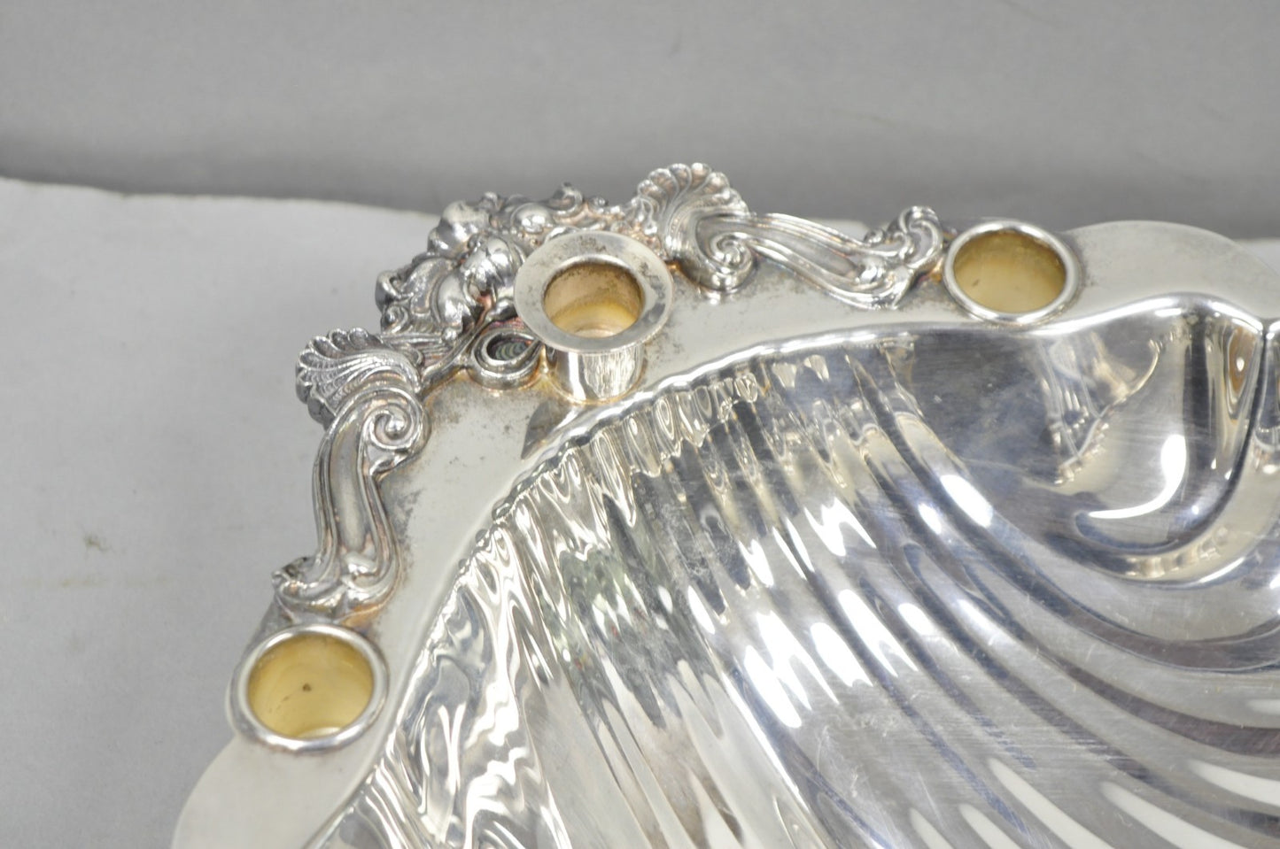 Vintage Sheffield Silver Co. Clam Shell Silver Plated Footed Serving Dish