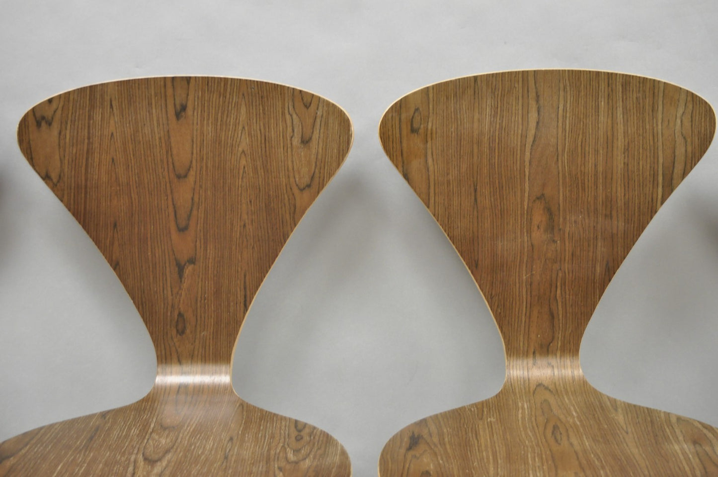 Contemporary Modern Bent Plywood Pretzel Style Dining Chairs - Set of 4