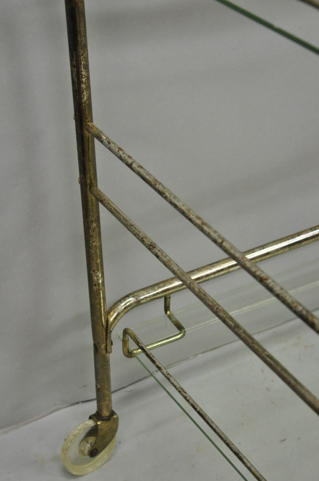 Vintage Mid Century Modern Metal 2 Tier Glass Shelf Rolling Liquor Bar Cart